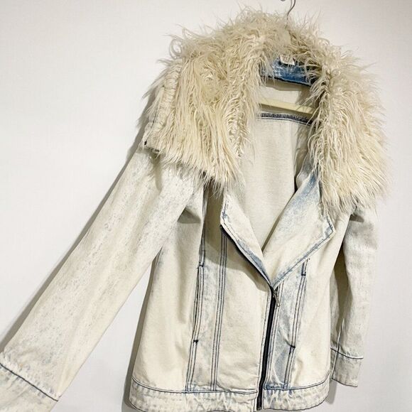 Somedays Lovin Acid Wash Faux Fur Patchwork Asymmetric Zip Closure & Pockets S - Picture 3 of 12